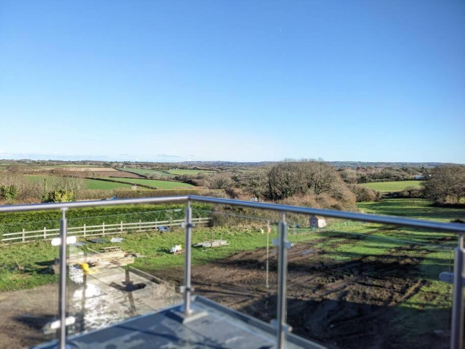 Chy Lowen, Great Valley Views From Balcony Hayle Exterior photo